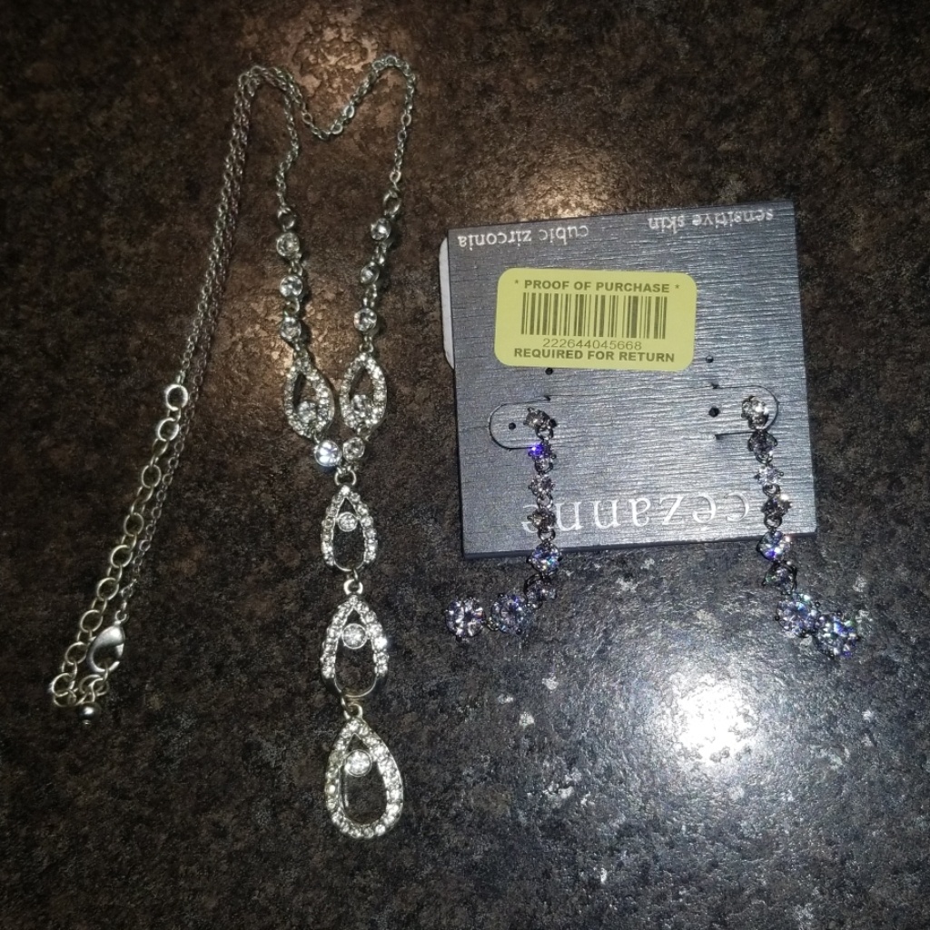 Diamond Jewelry Necklace  Diamond Earrings